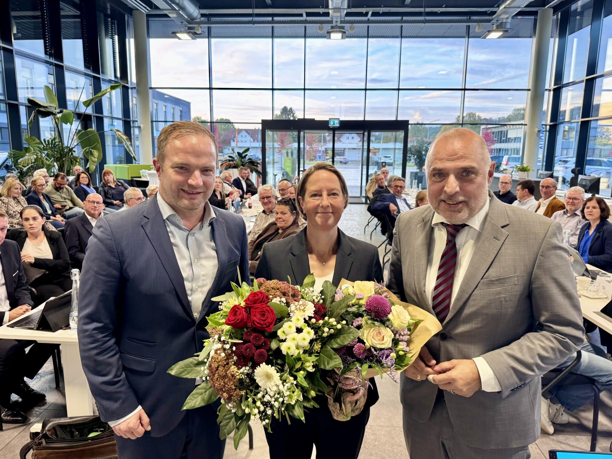 Rat der Stadt Arnsberg wählt Martina Grabitz zur neuen Technischen Beigeordneten Erfahrene Expertin mit starkem Bezug zu Arnsberg übernimmt strategische Schlüsselposition für Stadtentwicklung und Bauen